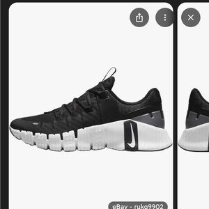 Nike Black and White Running Shoes